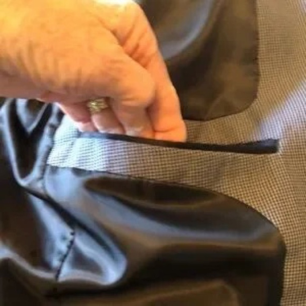 H&M Light Gray Men's Blazer with Black Trim - Picture 11 of 16